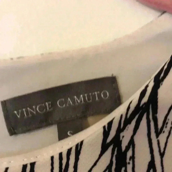 Vince Camuto top - Picture 2 of 7